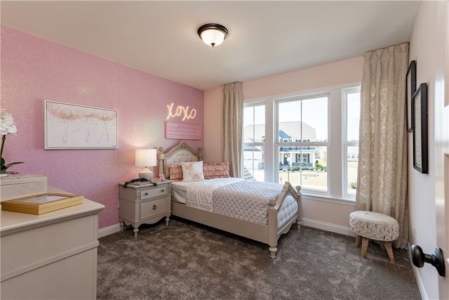 2004 Silver Linden Drive, Tipp City, OH 45371