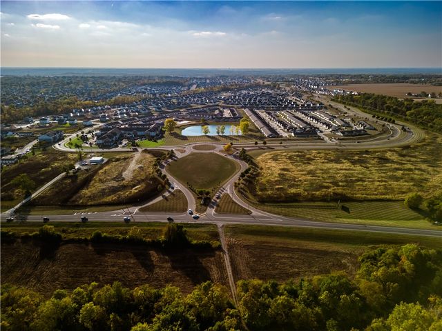2004 Silver Linden Drive, Tipp City, OH 45371