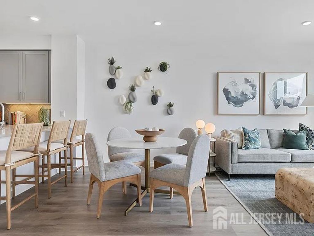 2000 schindler Drive, South Amboy, MA 05579