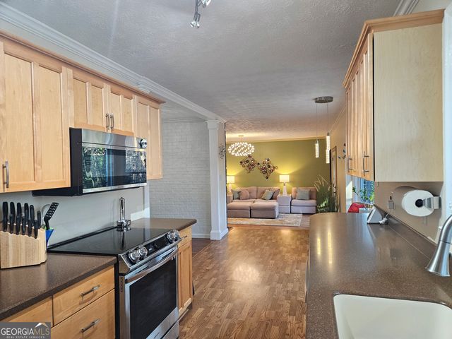 165 Canterbury Drive, Athens, GA 30606