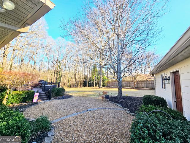 165 Canterbury Drive, Athens, GA 30606