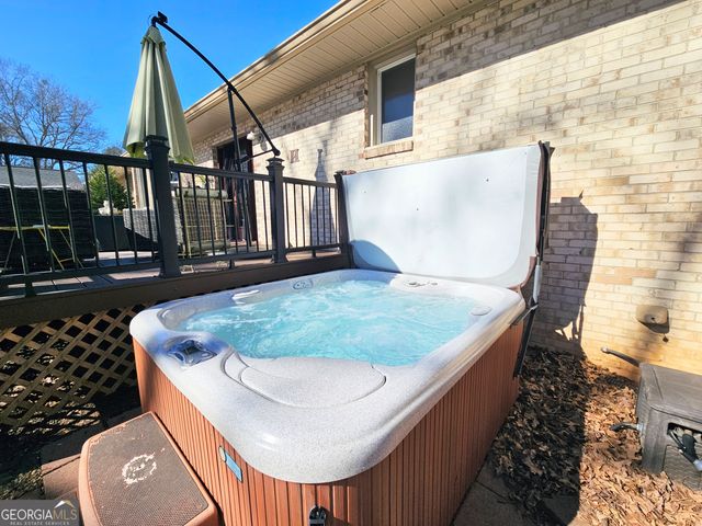 165 Canterbury Drive, Athens, GA 30606