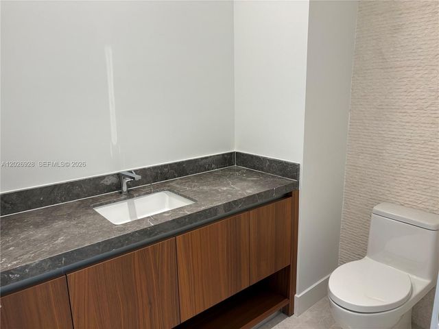 175 SE 25 Road 901, Miami, FL 33129