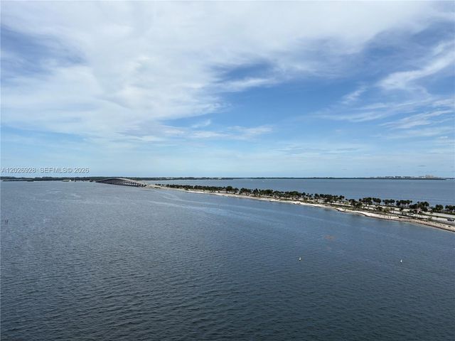 175 SE 25 Road 901, Miami, FL 33129
