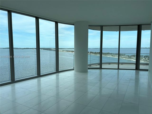 175 SE 25 Road 901, Miami, FL 33129