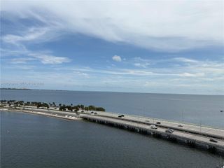 175 SE 25 Road 901, Miami, FL 33129