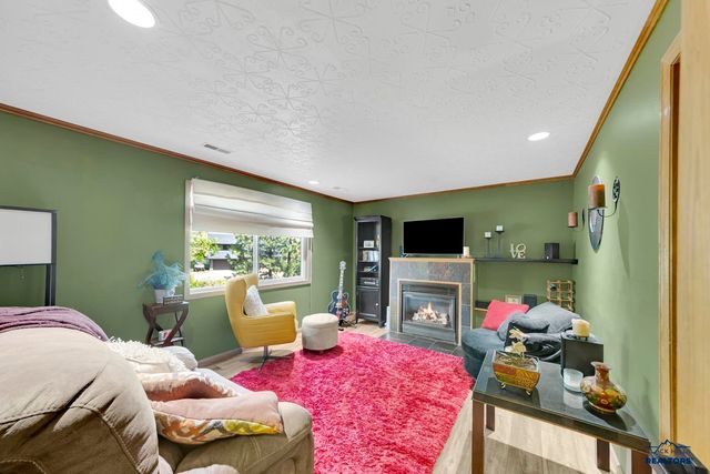 4839 WHISPERING PINES DR, Rapid City, SD 57702
