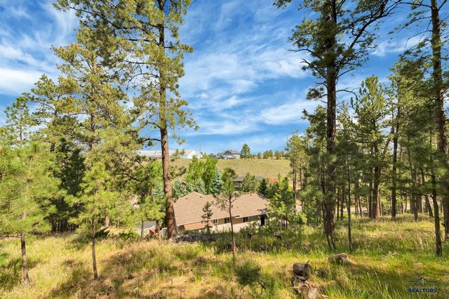 4839 WHISPERING PINES DR, Rapid City, SD 57702