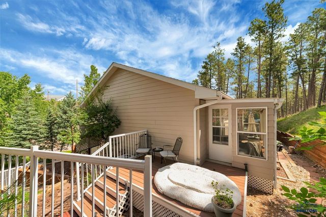 4839 WHISPERING PINES DR, Rapid City, SD 57702