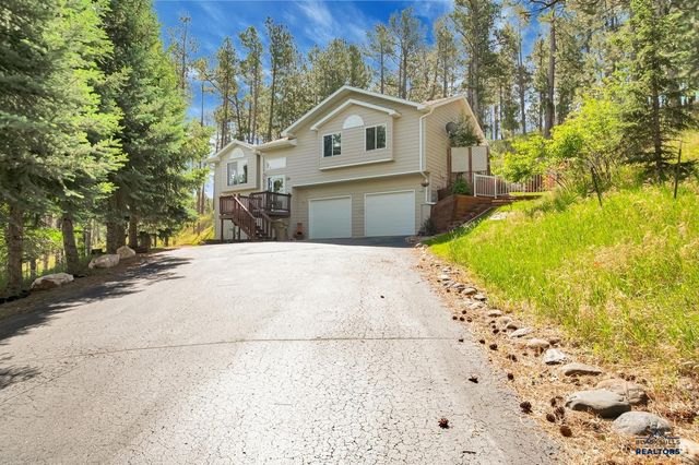 4839 WHISPERING PINES DR, Rapid City, SD 57702