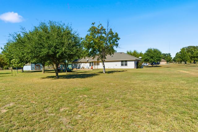 2710 Fairview Road, Millsap, TX 76066