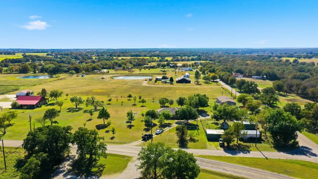 2710 Fairview Road, Millsap, TX 76066