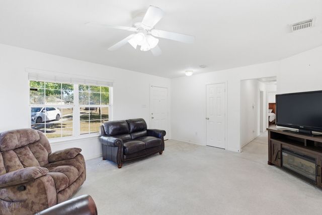 2710 Fairview Road, Millsap, TX 76066