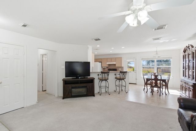 2710 Fairview Road, Millsap, TX 76066