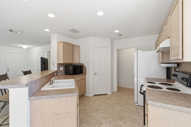 2710 Fairview Road, Millsap, TX 76066