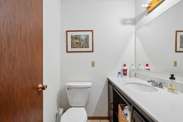 21180 Mary Lynn DRIVE, Brookfield, WI 53045