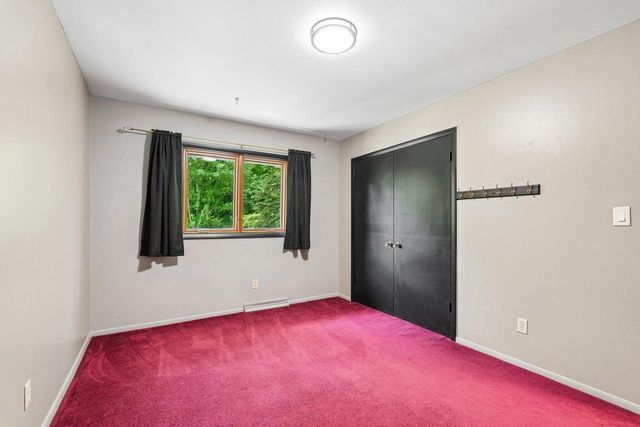 21180 Mary Lynn DRIVE, Brookfield, WI 53045