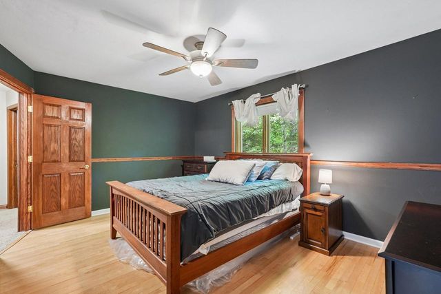 21180 Mary Lynn DRIVE, Brookfield, WI 53045