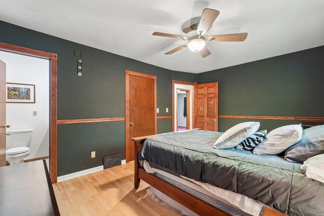21180 Mary Lynn DRIVE, Brookfield, WI 53045
