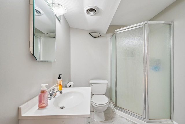 21180 Mary Lynn DRIVE, Brookfield, WI 53045