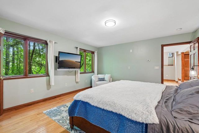 21180 Mary Lynn DRIVE, Brookfield, WI 53045
