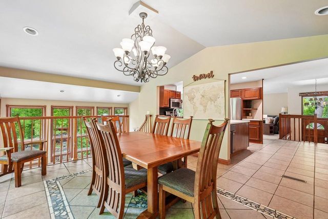 21180 Mary Lynn DRIVE, Brookfield, WI 53045