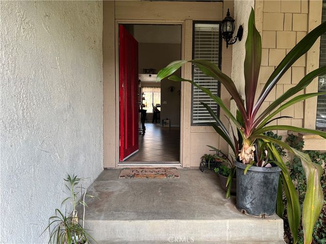 5878 Palencia, Riverside, CA 92509