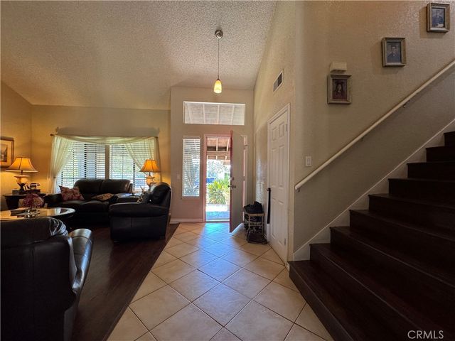 5878 Palencia, Riverside, CA 92509