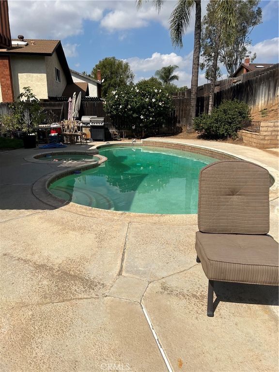 Image 16 of property listing at 5878 Palencia, Riverside, CA 92509