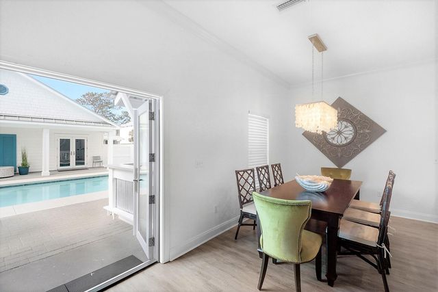 80 Pompano Street, Destin, FL 32541