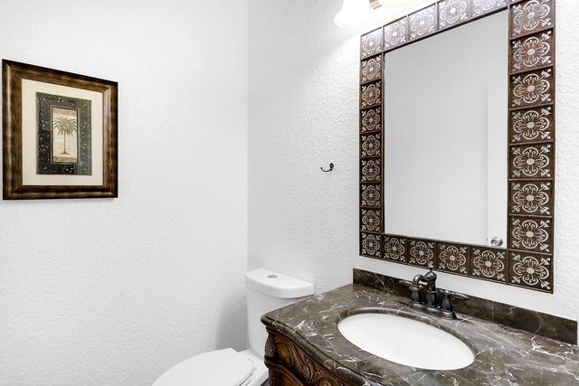 80 Pompano Street, Destin, FL 32541