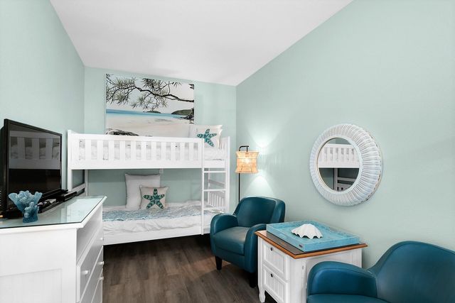 80 Pompano Street, Destin, FL 32541