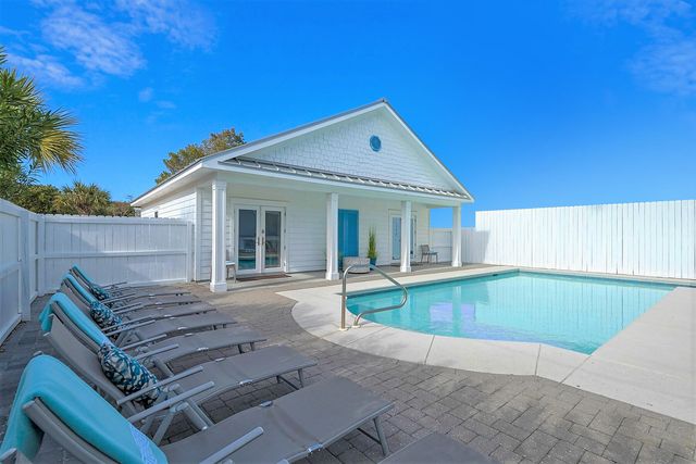 80 Pompano Street, Destin, FL 32541