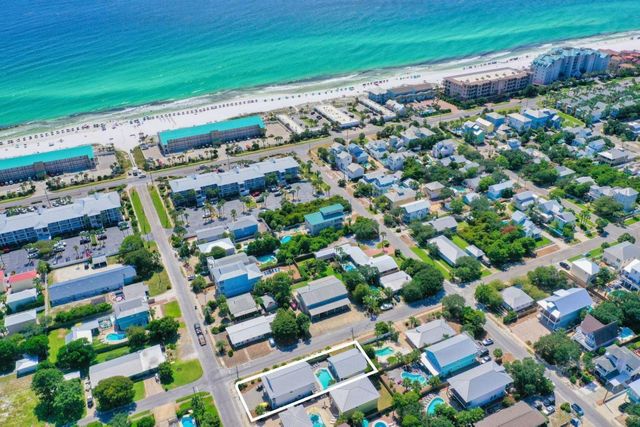 80 Pompano Street, Destin, FL 32541