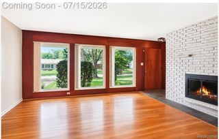 29762 Spring River Drive, Southfield, MI 48076