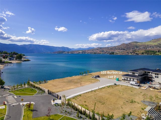 102 Burbot Lane, Chelan, WA 98816