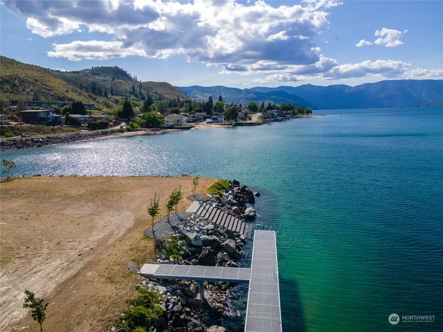 102 Burbot Lane, Chelan, WA 98816