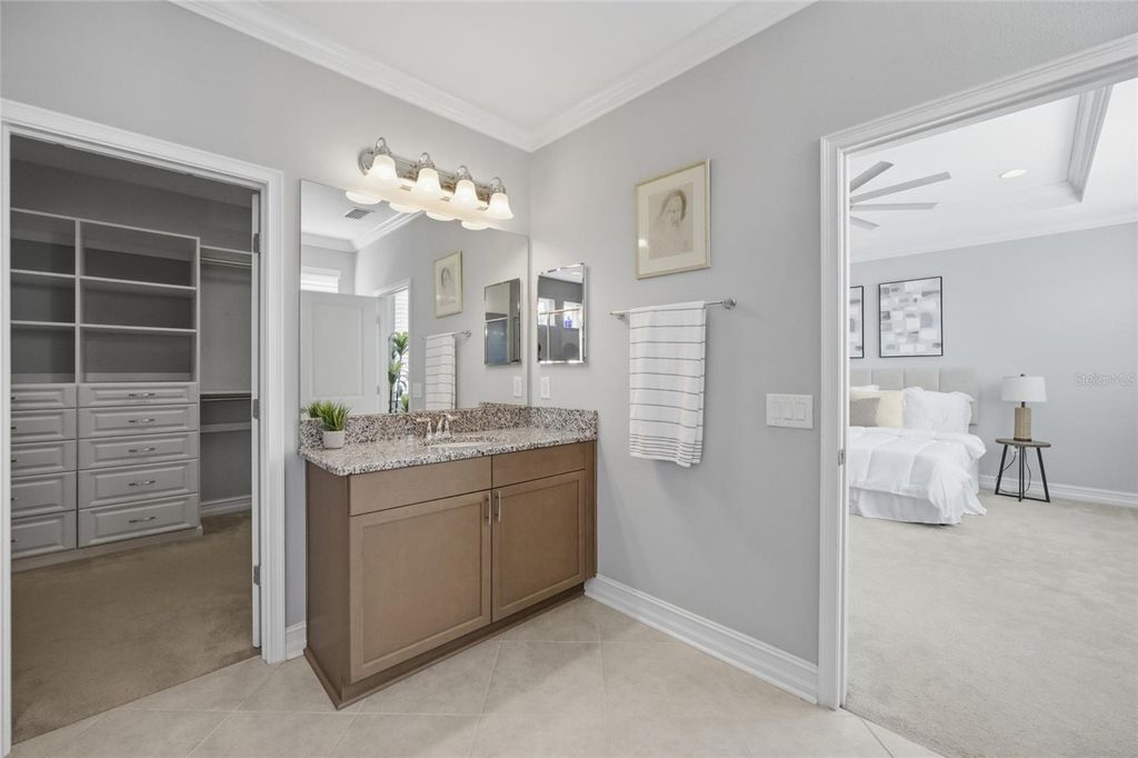 Image 41 of property listing at 4014 EMPOLI COURT, Wesley Chapel, FL 33543