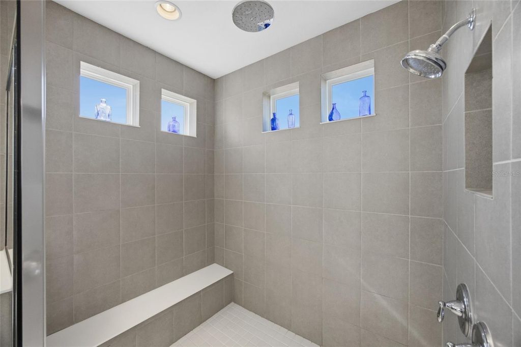 Image 42 of property listing at 4014 EMPOLI COURT, Wesley Chapel, FL 33543