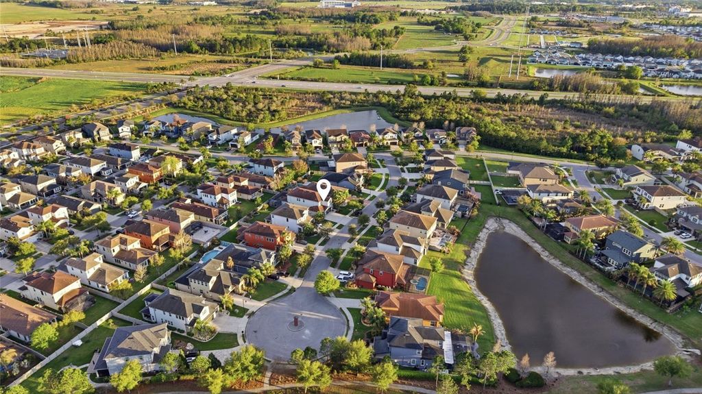 Image 60 of property listing at 4014 EMPOLI COURT, Wesley Chapel, FL 33543