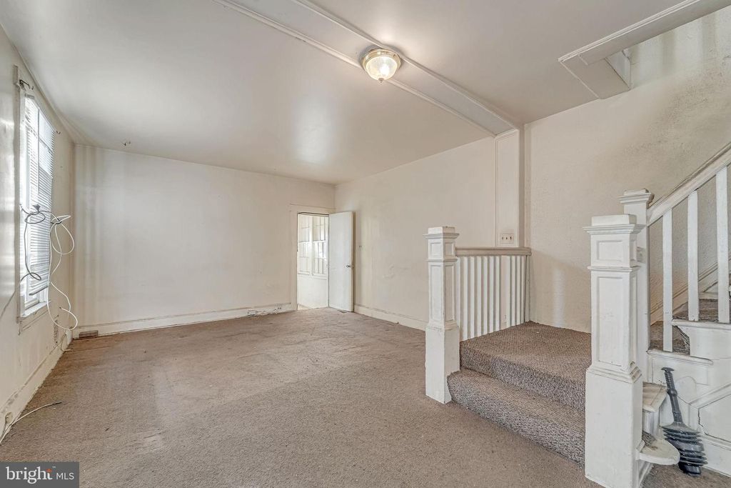 Image 5 of property listing at 112 N 23RD ST, Camden, NJ 08105