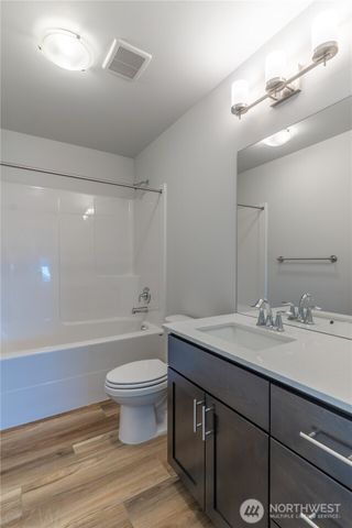 15418 208th Avenue Ct E, Bonney Lake, WA 98391
