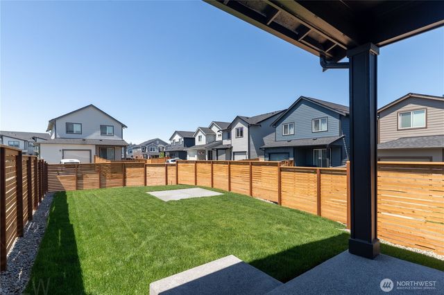 15418 208th Avenue Ct E, Bonney Lake, WA 98391