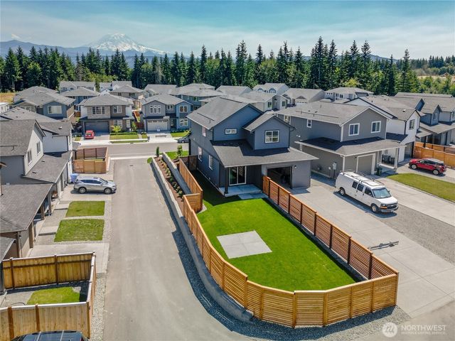 15418 208th Avenue Ct E, Bonney Lake, WA 98391