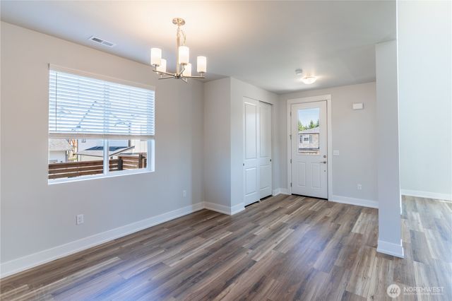 15418 208th Avenue Ct E, Bonney Lake, WA 98391