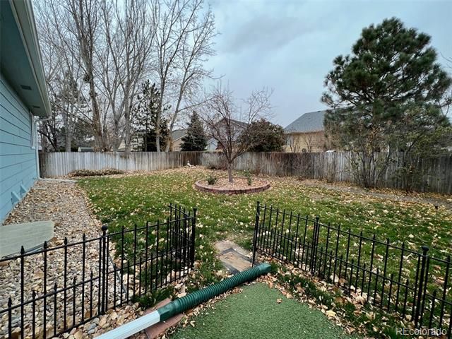 5184 S Liverpool Way, Aurora, CO 80015