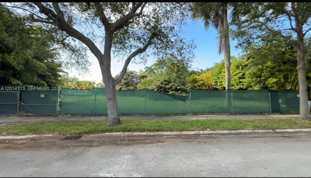 1121 NE 83rd st, Miami, FL 33138