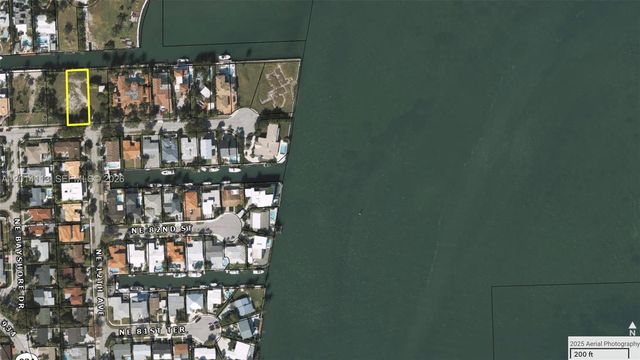 1121 NE 83rd st, Miami, FL 33138