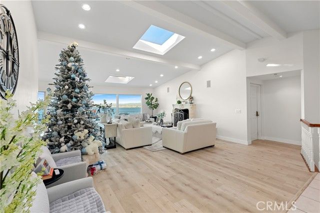 605 Palos Verdes Drive, Palos Verdes Estates, CA 90274