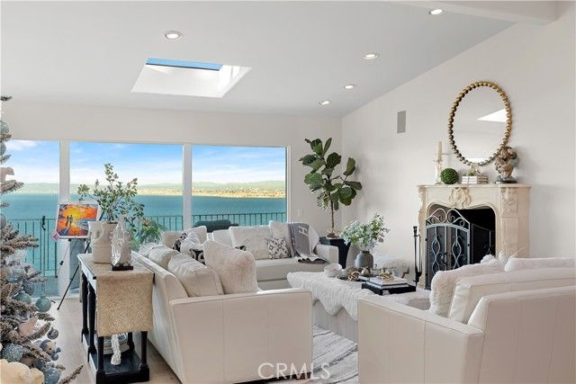 605 Palos Verdes Drive, Palos Verdes Estates, CA 90274